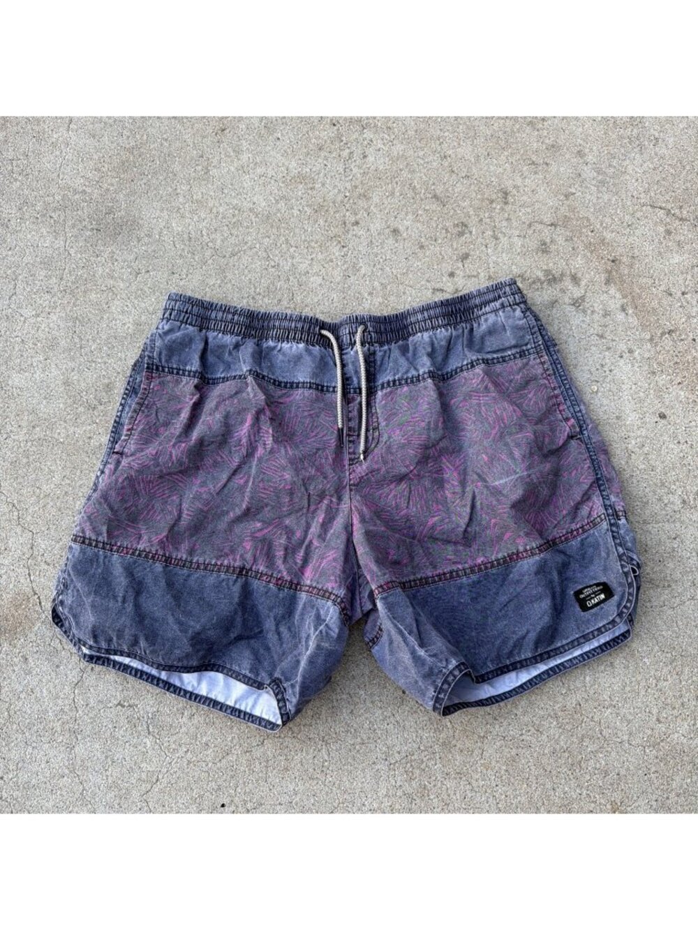 Urban Outfitters Katin Mens Palms Swim Trunks Purple Mauve Large